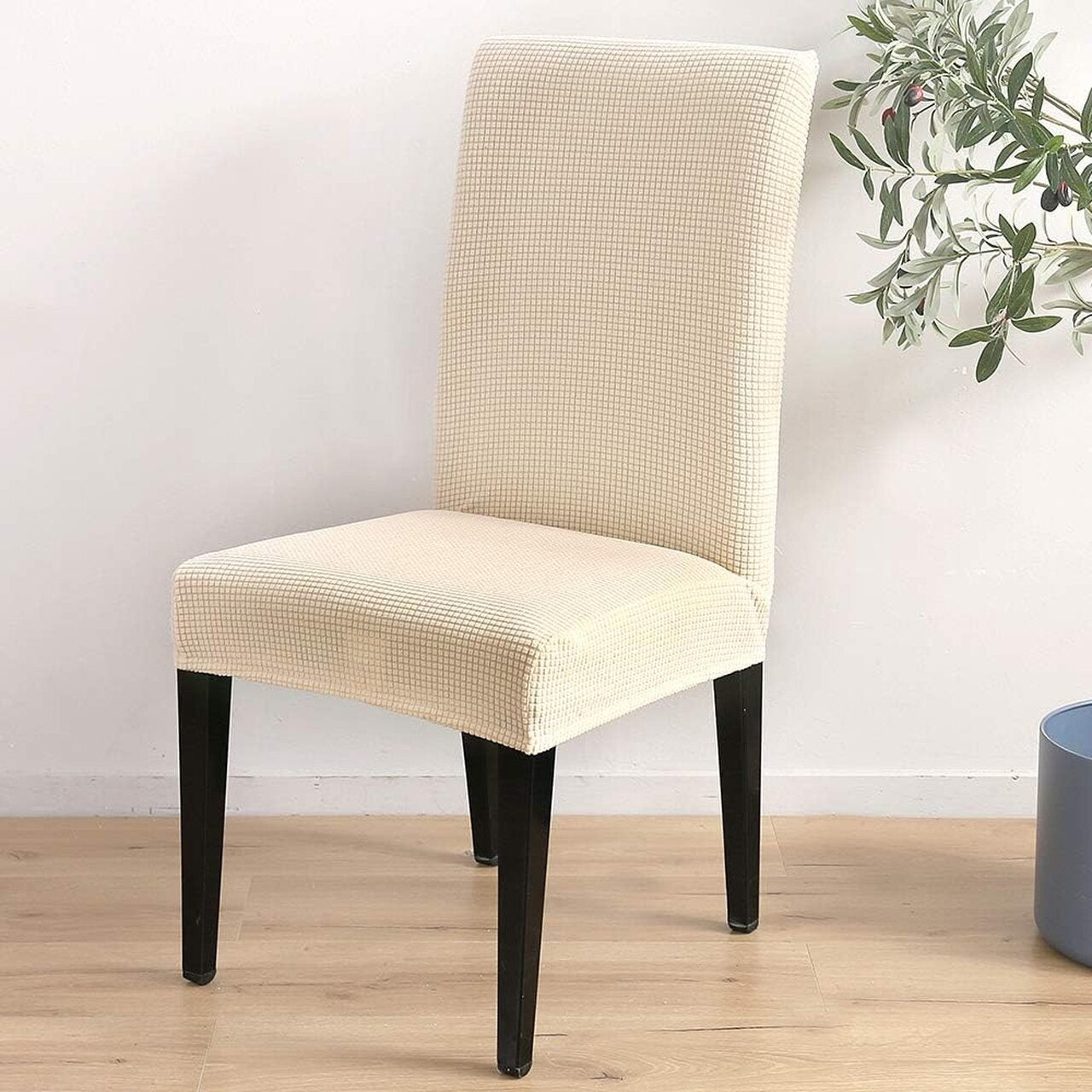 Elastyczny pokrowiec na krzesło - uniwersalny, dopasowujący się