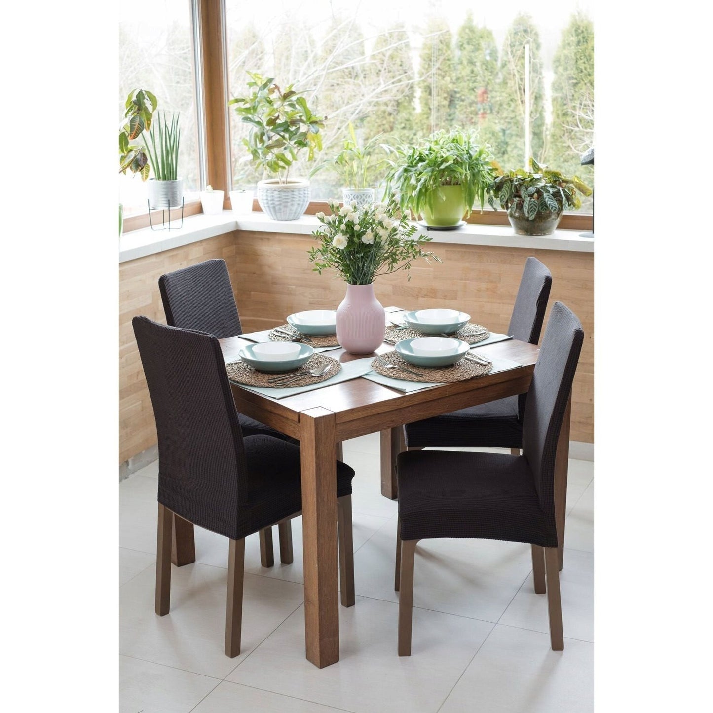 Elastyczny pokrowiec na krzesło - uniwersalny, dopasowujący się